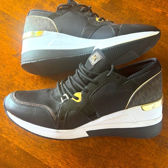 Micheal Kors runners - Picture 4 of 4